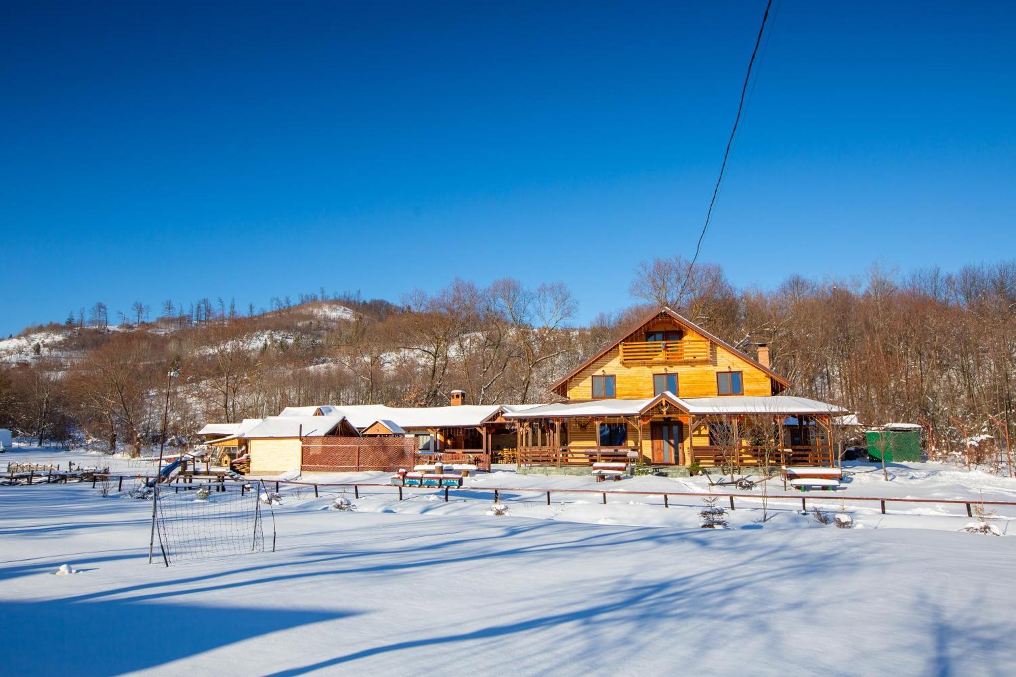 Cabana Lunca Târgu Neamţ Exterior foto