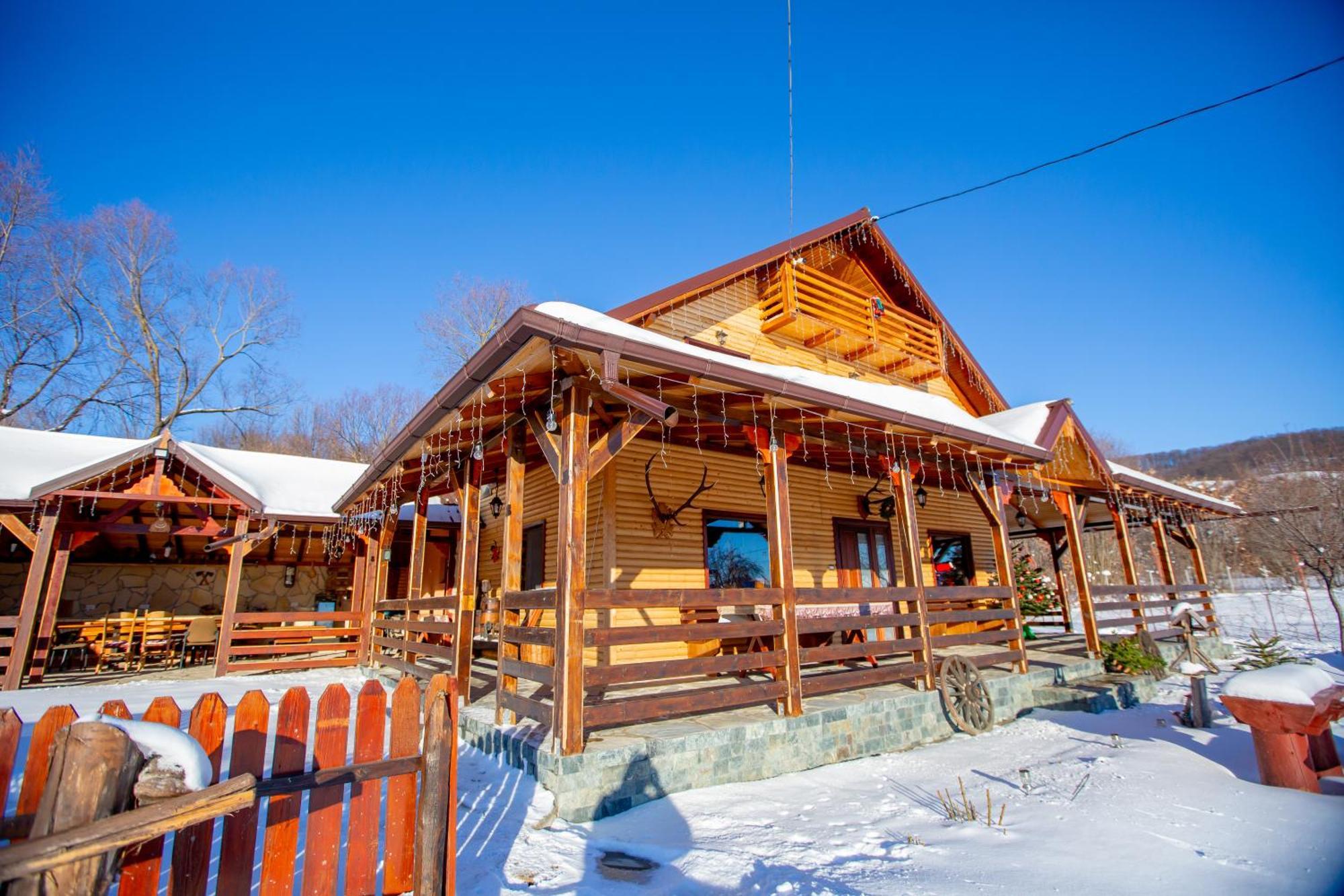 Cabana Lunca Târgu Neamţ Exterior foto